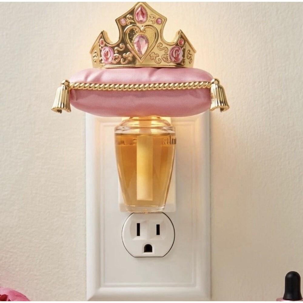 Bath & Body Works Disney Princess AURORA Crown Pillow Wallflower Plug Nightlight